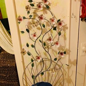 Stunning Metal Wall Hanging